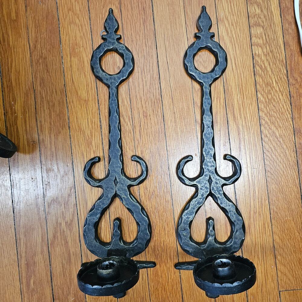 VTG Homco medieval gothic renaissance cast aluminum candle sconces pair